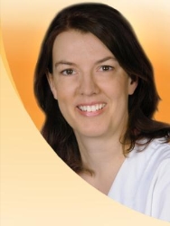 Dr. med. dent. Katja Röhrkasten Zahnärztin Oralchirurgin München-Fürstenried logo